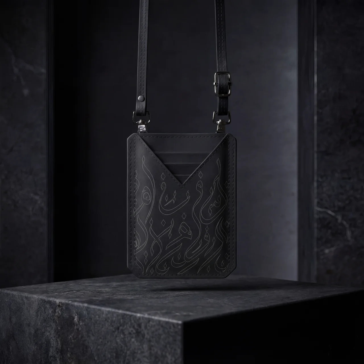 Zaléne Royal Black